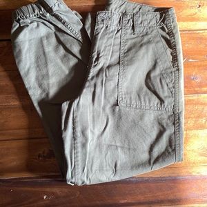 Ladies joggers 27/5